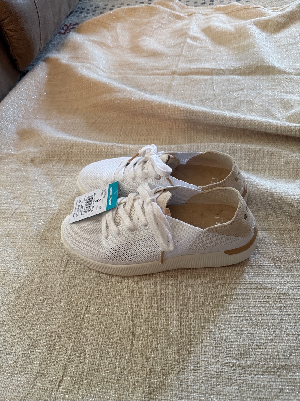 Reef Women's White Sneakers with Gold Accents - Picture 2 of 8